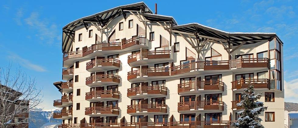 Residence Christiana 406 Cles Blanches Courchevel La Tania Exterior photo